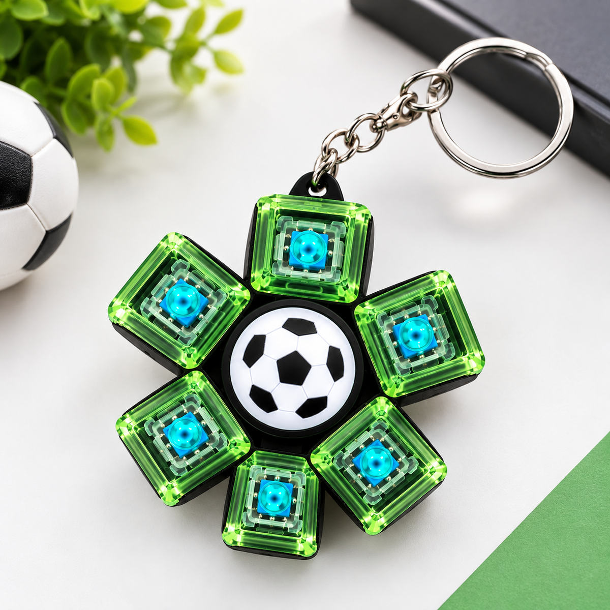 FIDGET KEYRING WITH MECHANICAL KEY